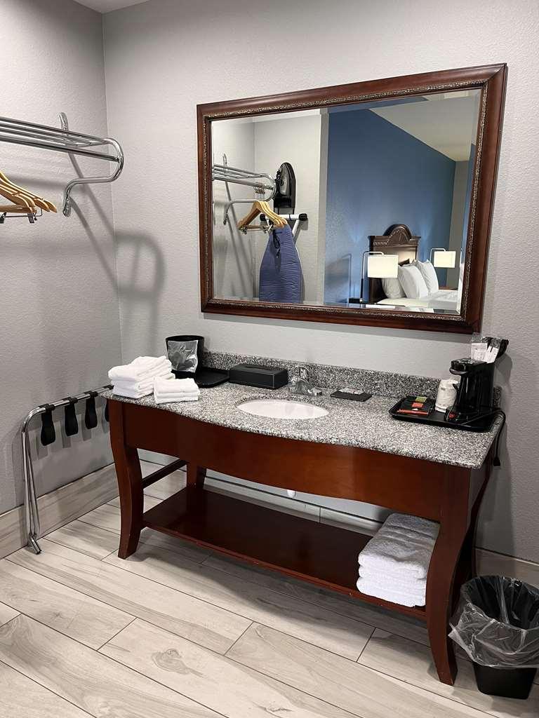 Surestay By Best Western Mcalester (Adults Only) Bagian luar foto